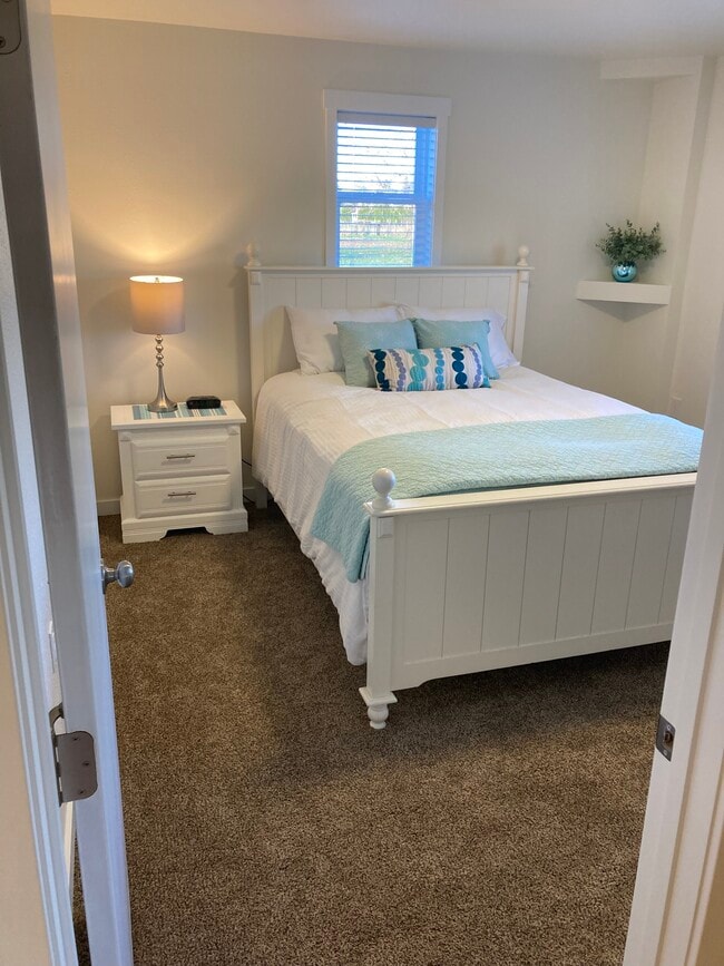 Photo - 14275 Avon Allen Rd