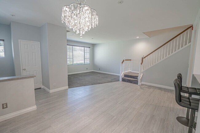 Photo - Village Walk 2 Bedroom for Rent in Valencia!