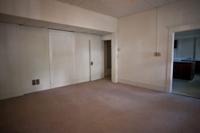 Photo - Live in a historic house close to UNC - Cameron-McCauley Historic District!