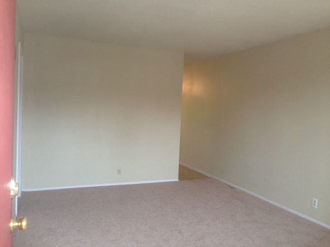 Photo - 11602 E Lexington Ave