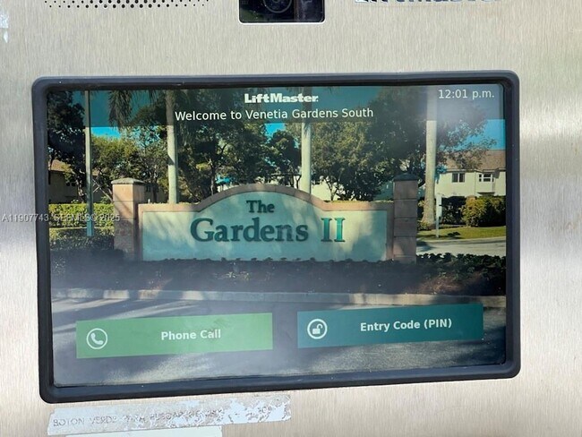 Photo - 2910 SE 12th Rd Unit 204-29