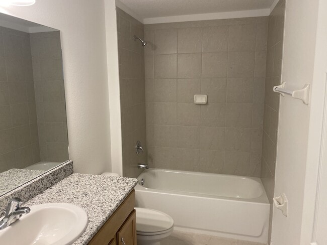 Photo - 2 Ryapple Ln