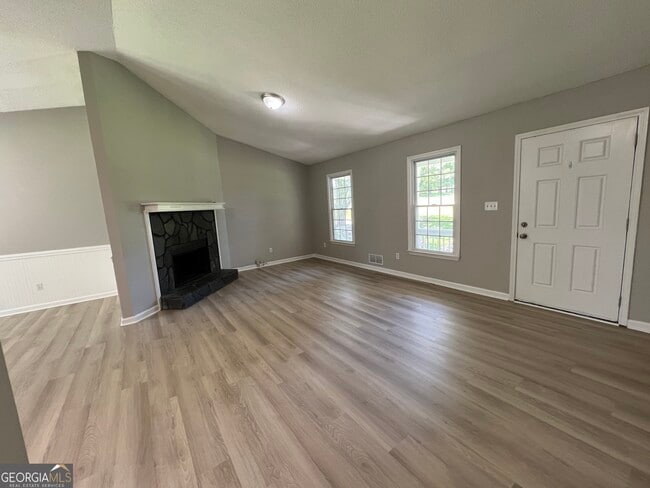 Photo - 745 Mt Bethel Rd