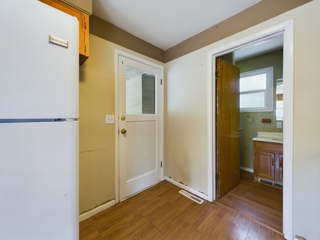 Photo - Bellevue Heights