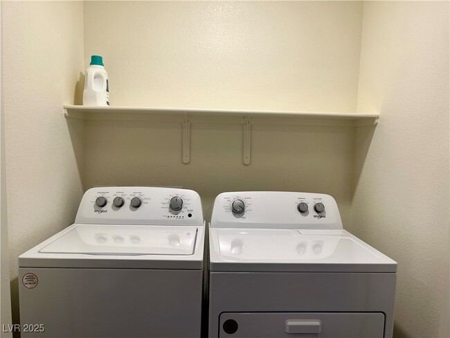 Building Photo - 4862 Orchid Rdg Ave