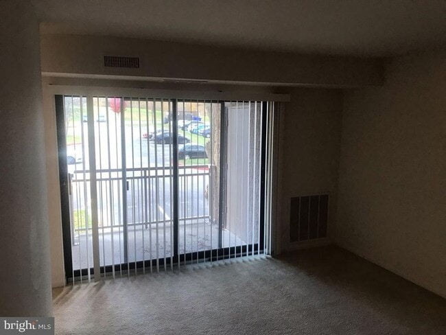 Photo - 6091 Majors Ln Unit 5