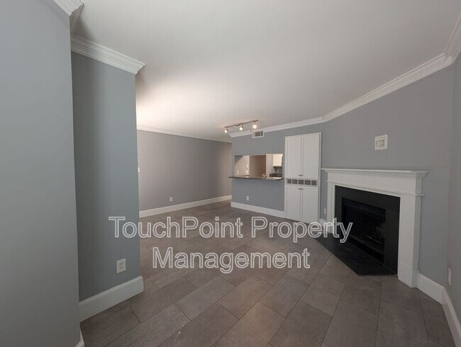 306 S Cedar St Unit 6