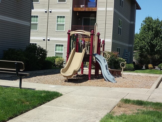 Photo - Parkside Apartments