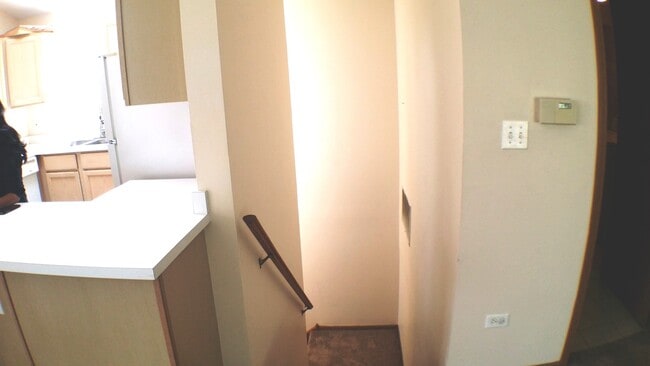 Photo - 1934 Heron Ave