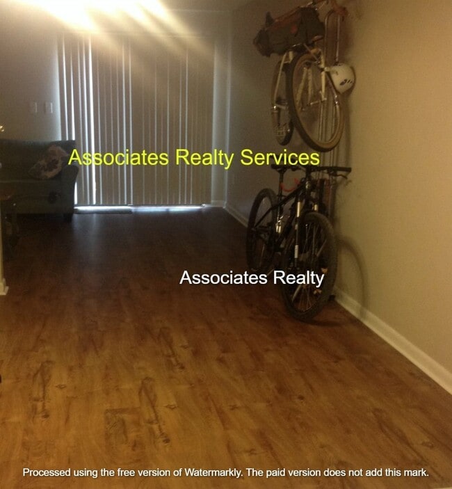 Photo - 3071 NW 28th Cir