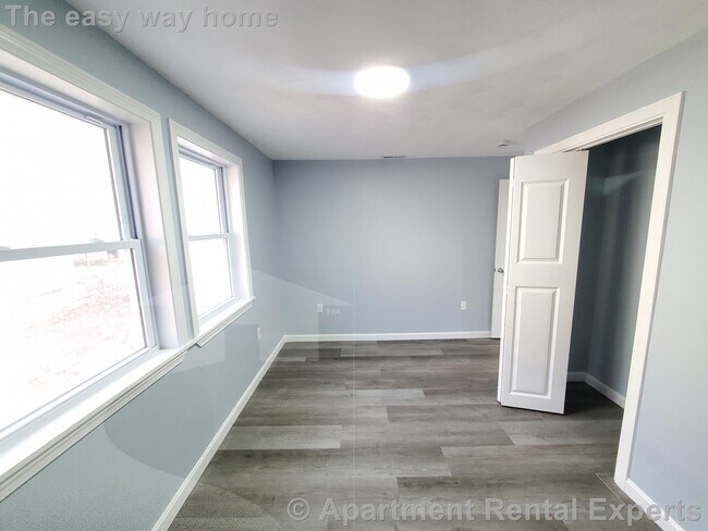 Photo - 289 Fellsway W Unit #2