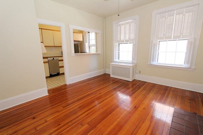 Photo - 4 Phillips St Unit 2