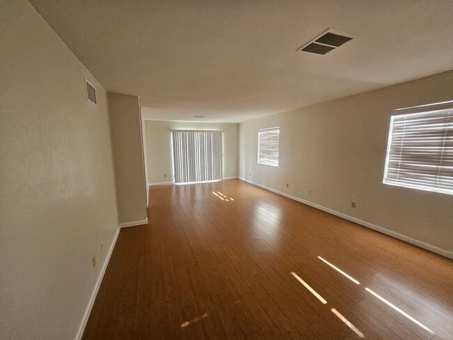 Photo - 3 Bedroom Home Located in Mohave Highlands