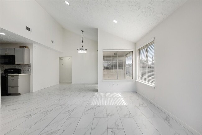 Photo - 14818 Gladewick Dr