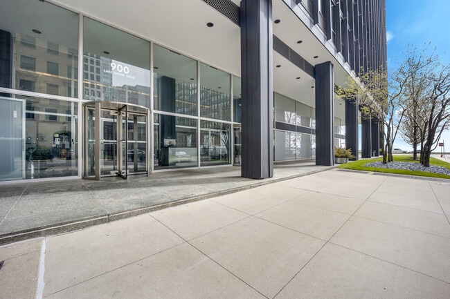 Photo - 900 N Lake Shore Dr