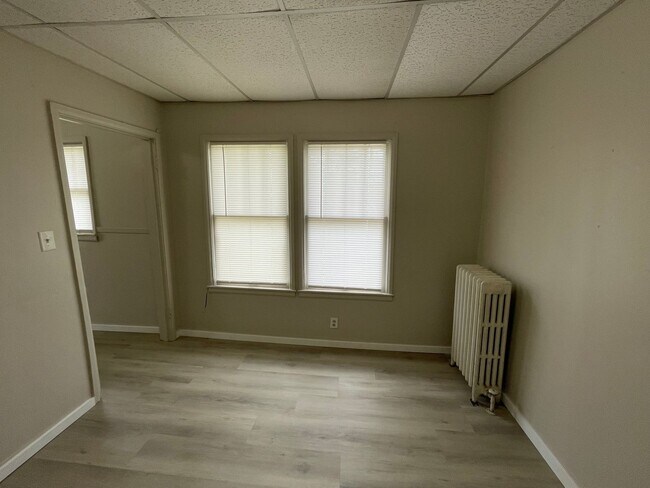 Photo - Biston Apartments