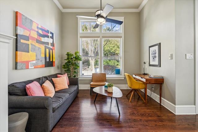 Photo - 2618 Thomas Ave