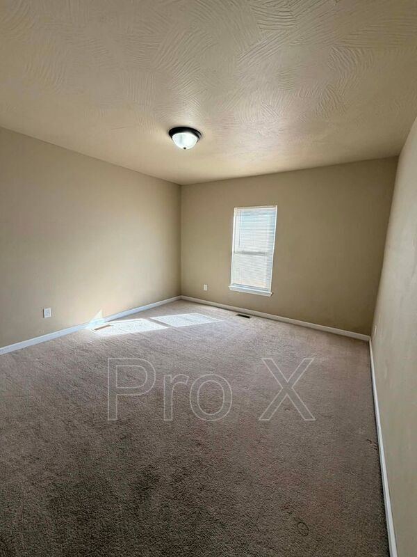 Photo - 2226 S Moffet Ave