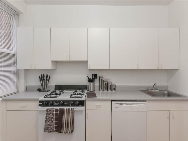 Photo - Ashland Manor