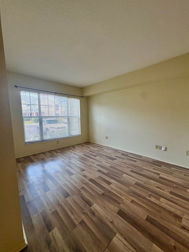 Photo - 25113 Harbour Vista Cir