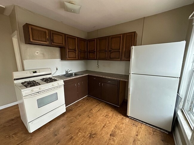 Photo - 137 Park St Unit Apt #2