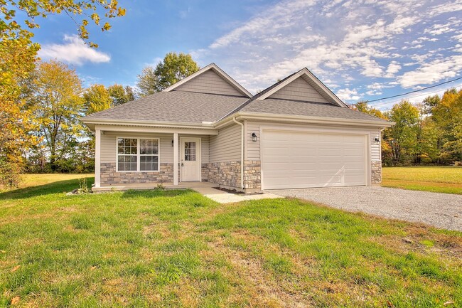 Building Photo - 178 Sitting Bull Dr