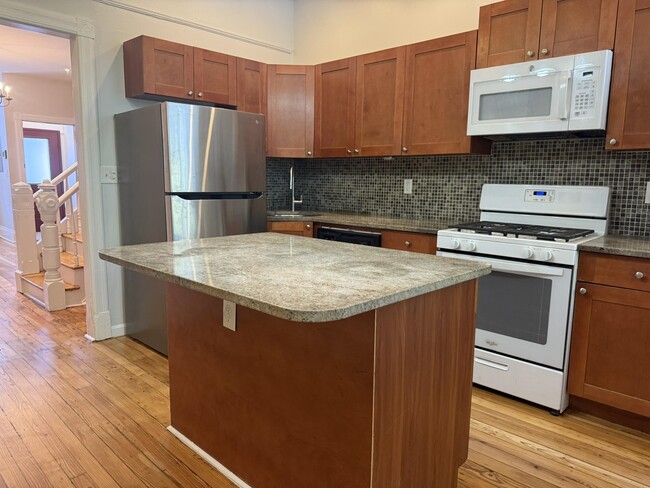 Photo - 60 Astor Pl Unit 1