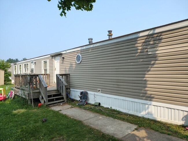 Photo - 4652 Meadow Lane Dr