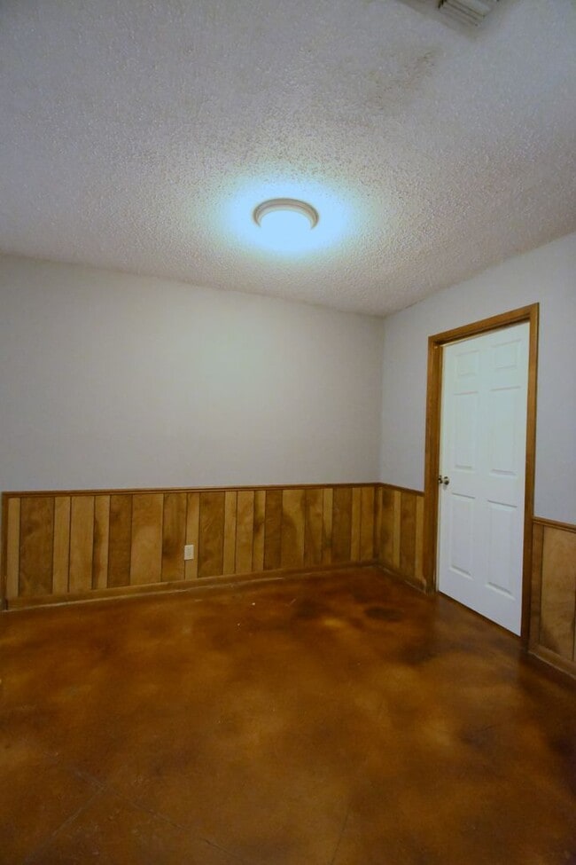 Photo - Charming 2 Bedroom, 1 Bath in Whitehouse ISD!