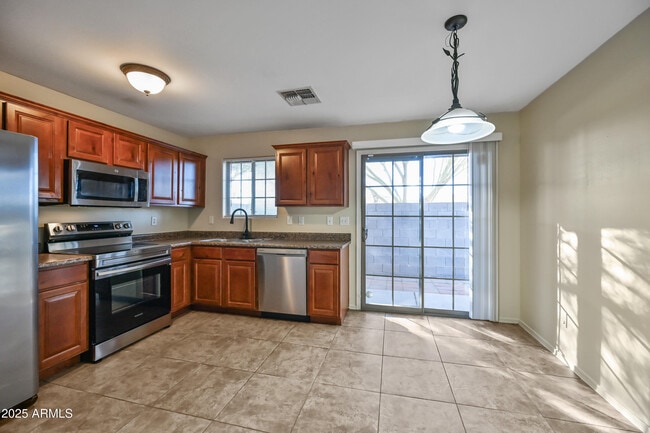 Photo - 2249 W Morten Ave