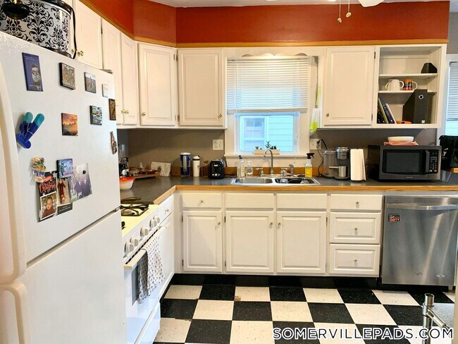 Photo - 45 Franklin St Unit 1