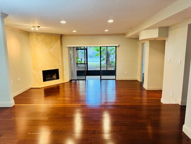 1000 Winderley Pl Unit 128