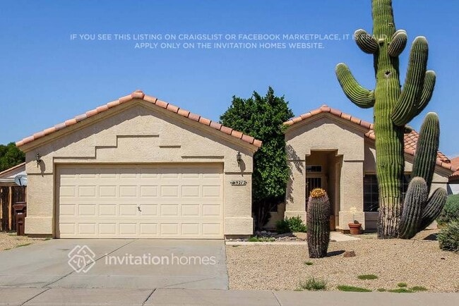 Building Photo - 9212 W Charleston Ave