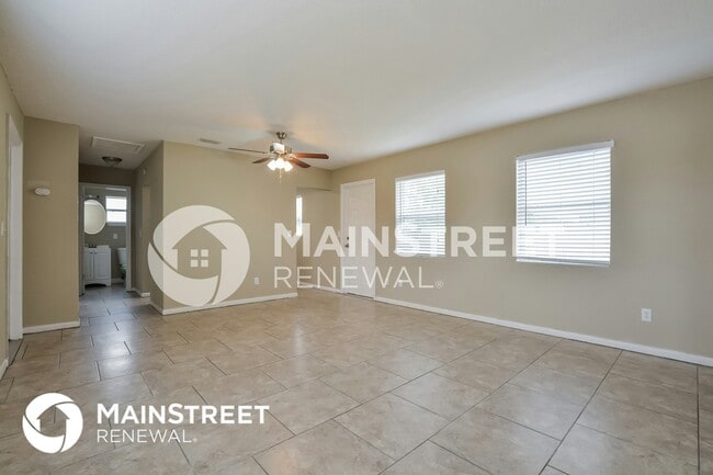 Photo - 878 Crawford St