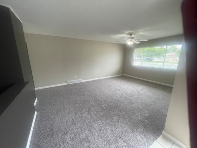 Photo - 3033 W 13th St