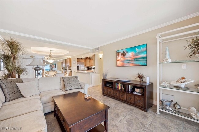 Building Photo - 3443 Gulf Shore Blvd N Unit 808