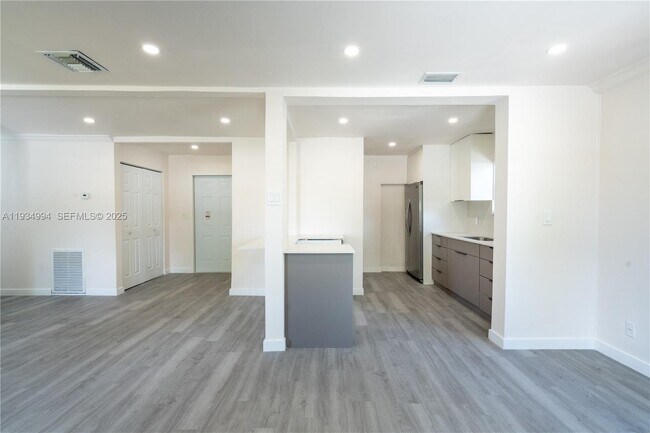 Photo - 2250 NW 154th St