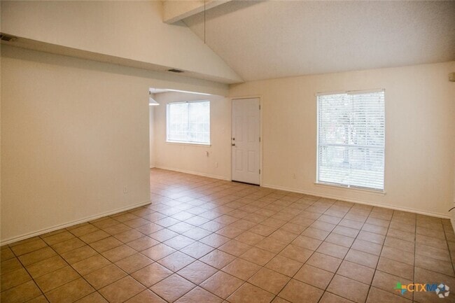 Building Photo - 115 Crest Dr Rental