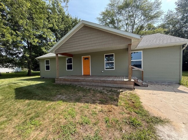 Building Photo - 6256 Oak Rd Rental