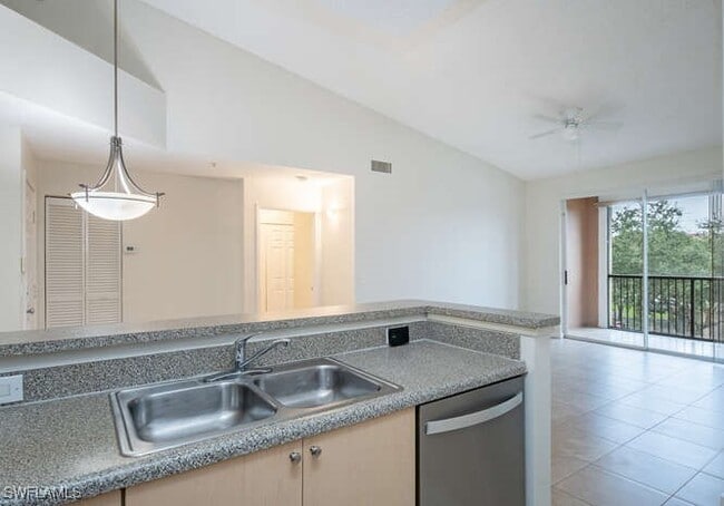 Photo - 1220 Reserve Way Unit 305