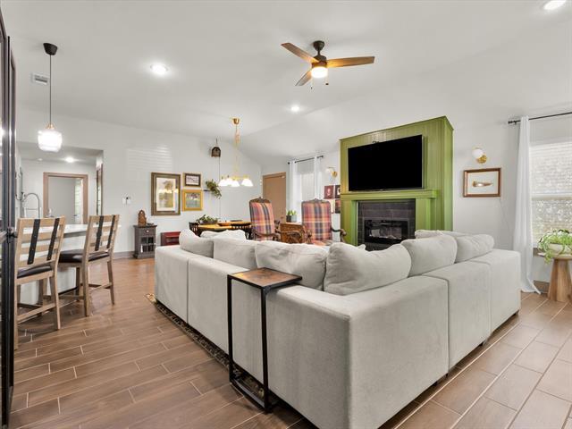 Photo - 2721 Beechwood St