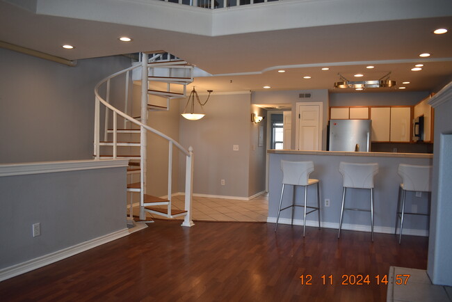 Photo - 3046 W Prentice Ave Condo Unit G