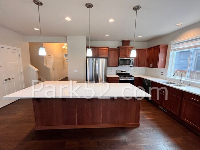 Photo - 4 Bedroom Single Family Home in Lacey