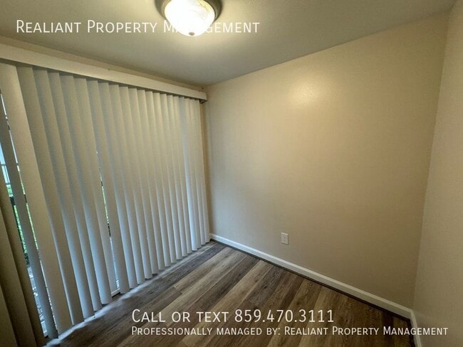 Photo - 209 Lakeshore Dr Unit 15