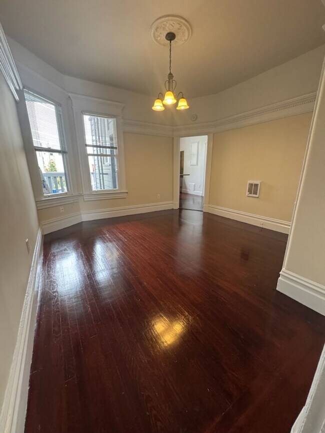 1465 11th Ave Unit 1467