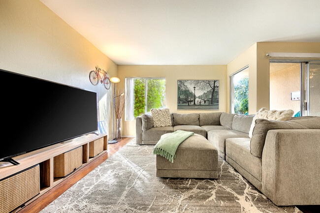 Photo - 1855 Diamond St Unit 128