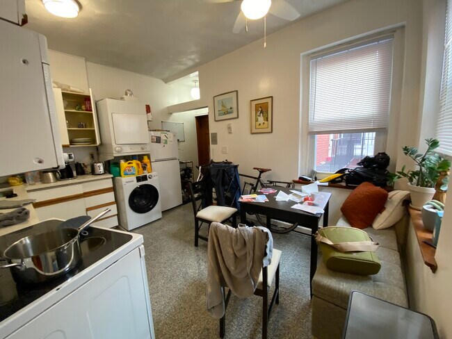 Photo - 87 Prince St Unit R