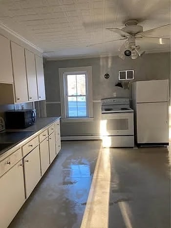 Photo - 61 Berwick Rd Unit 101