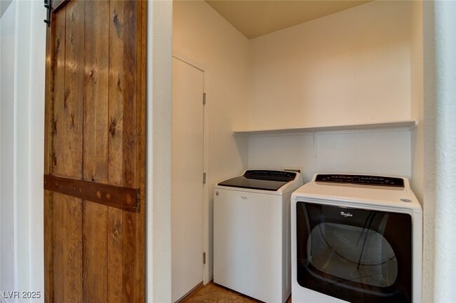 Photo - 1012 Via Canale Dr