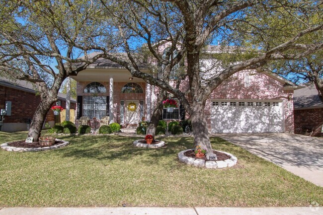 Building Photo - Stately 4-Bedroom, 3-Bath Home with Modern...
